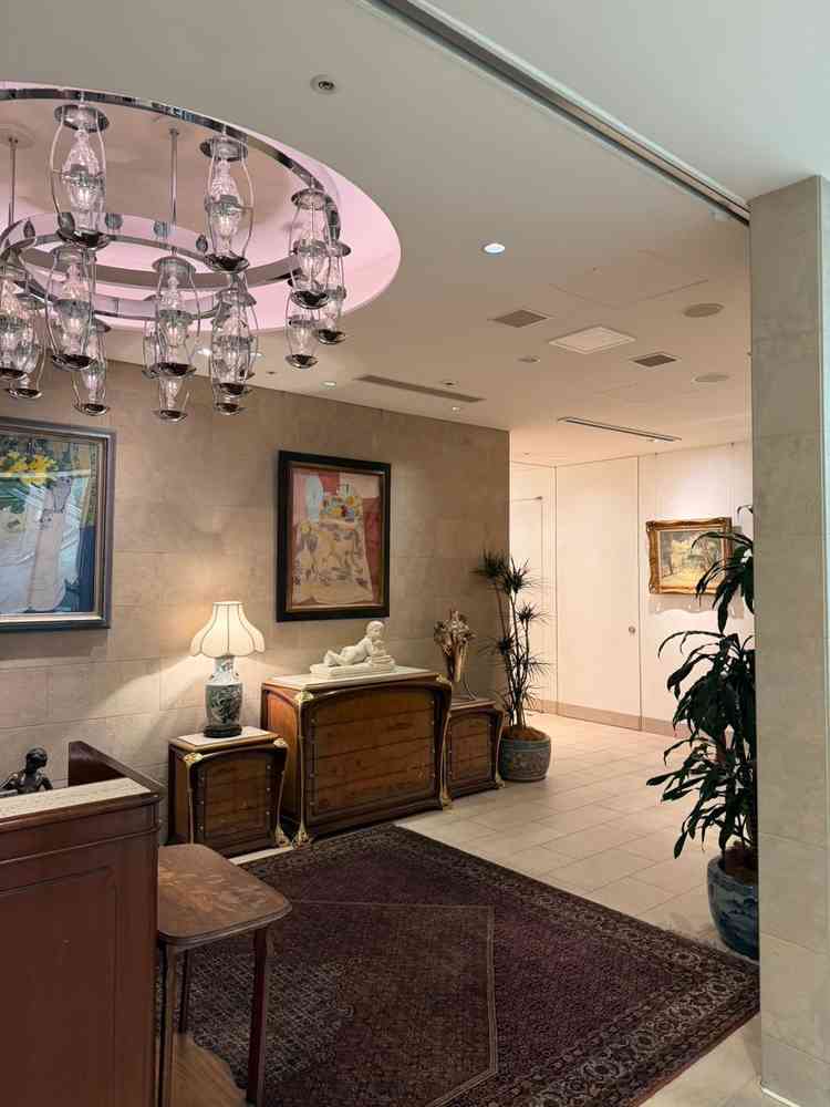 レストランの入口でもあり当日の入口。出入りはここのみ。