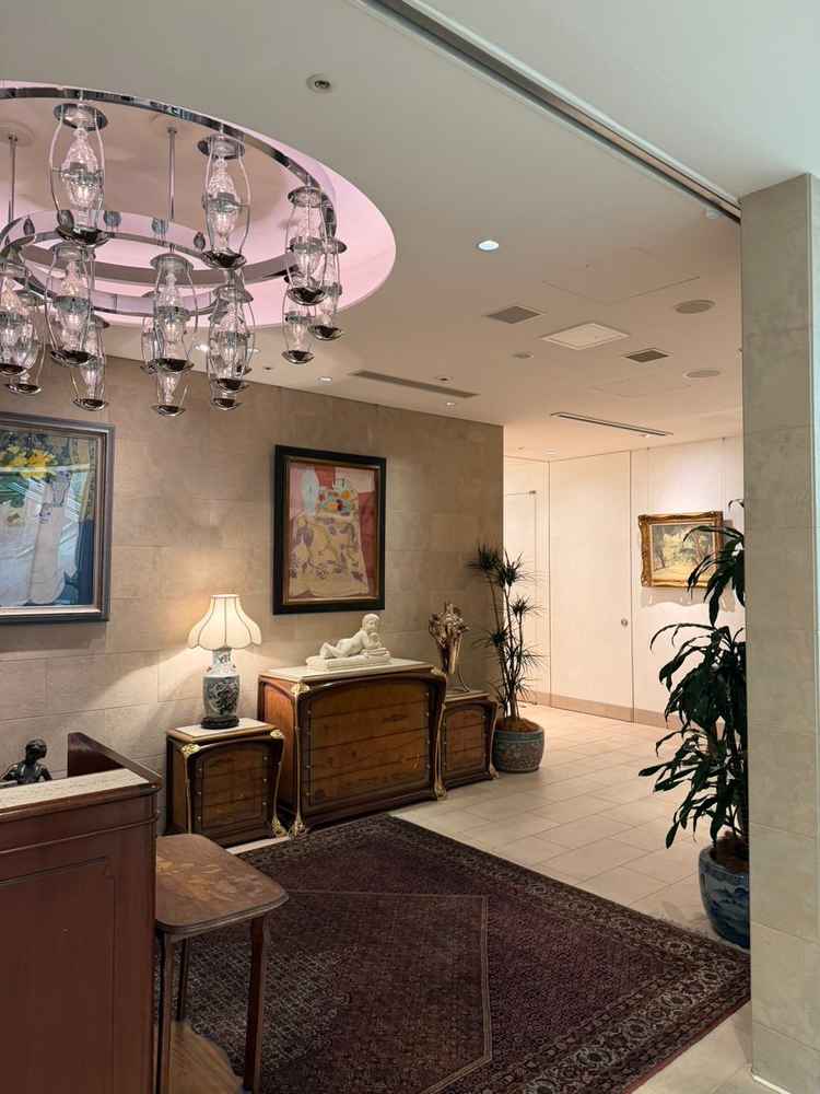 レストランの入口でもあり当日の入口。出入りはここのみ。