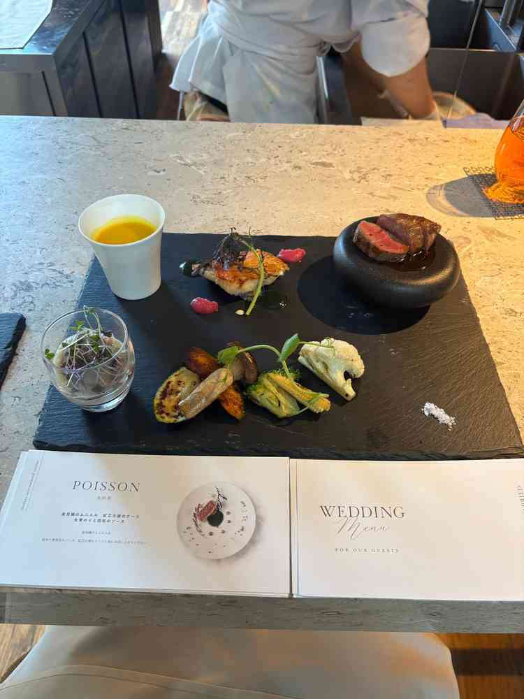 試食会のプレート。和を織り込んだメニューが個性的で美味しかった。