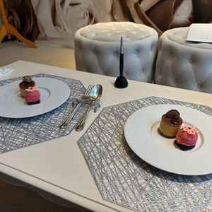 最後のデザート。見た目も可愛くて、味もとても上品でおいしかった。