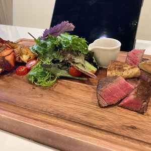 料理はピカイチに美味しかったです。