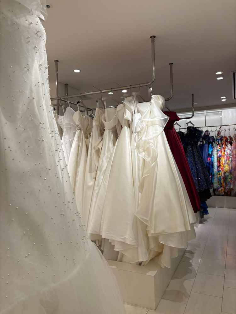 ドレスサロンの写真。