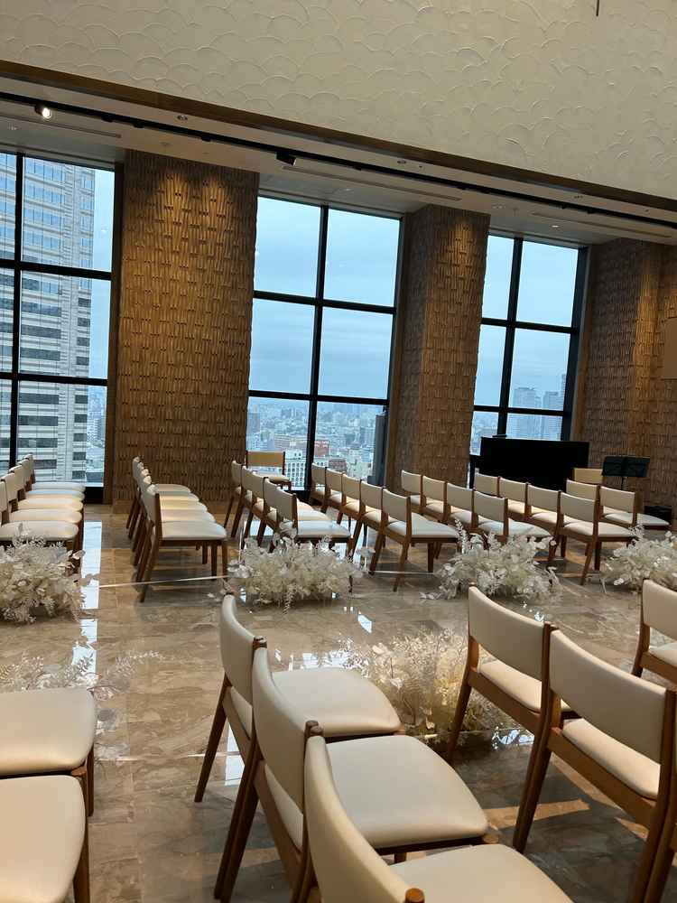 チャペルからの眺望。この日は雨でした。