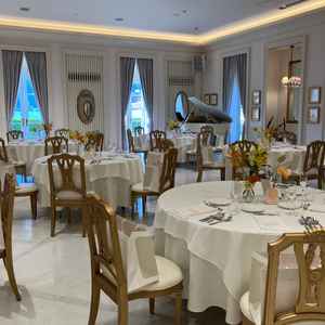 披露宴会場はとても可愛らしい雰囲気でした。