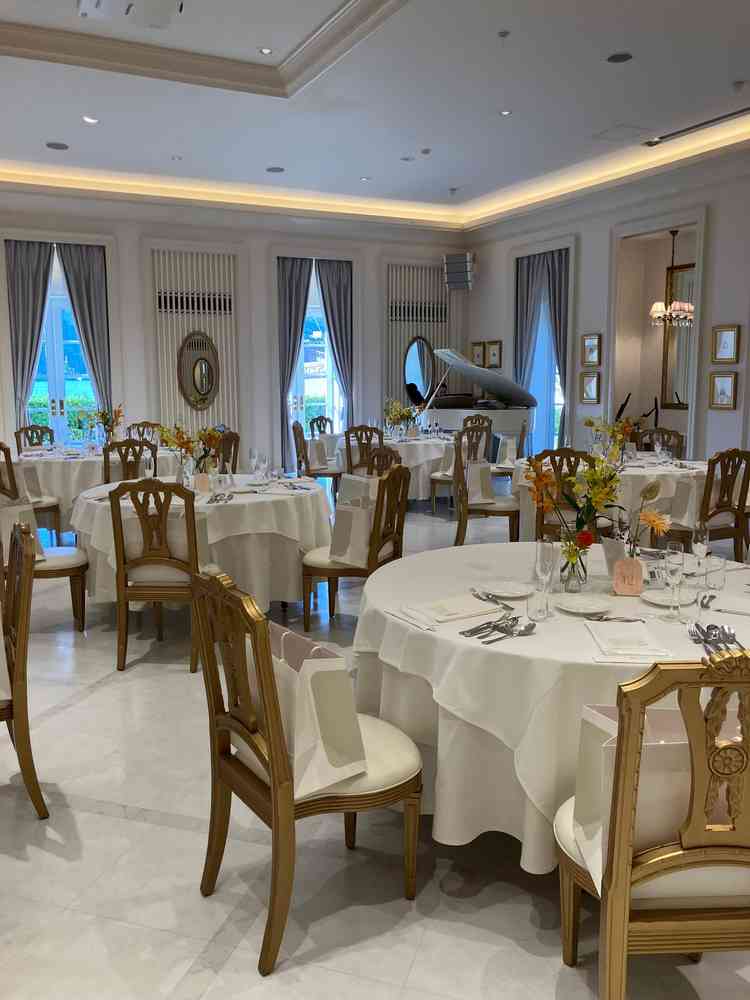 披露宴会場はとても可愛らしい雰囲気でした。