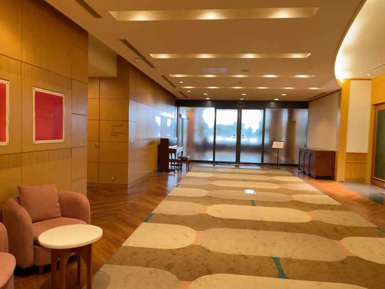 披露宴会場の前の廊下