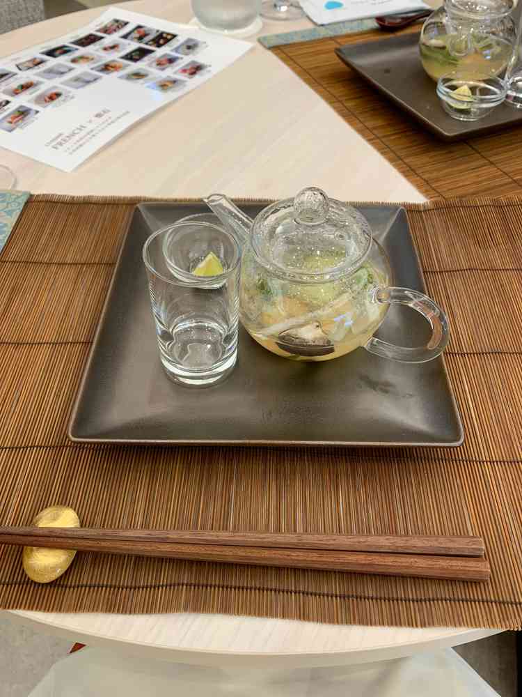 試食でいただいた土瓶蒸し