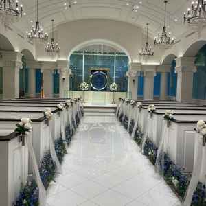 チャペル。バージンロードが長かったです。