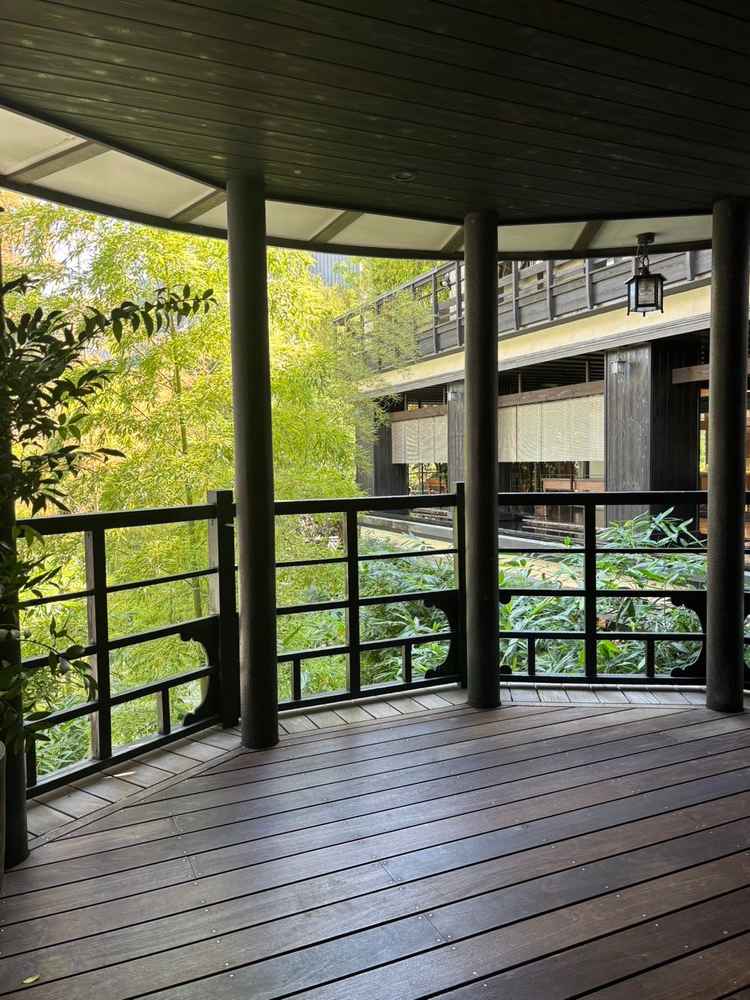 お庭の前で写真撮影ができる場所