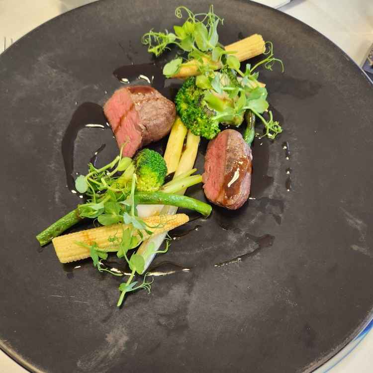 試食メイン料理