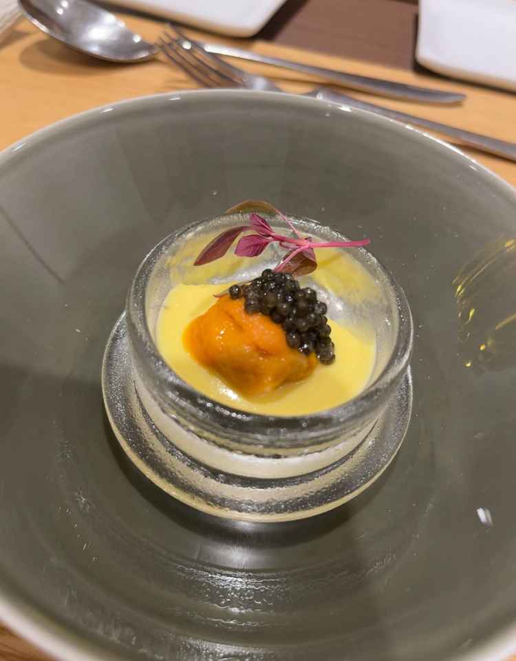 ウニとキャビアのムース