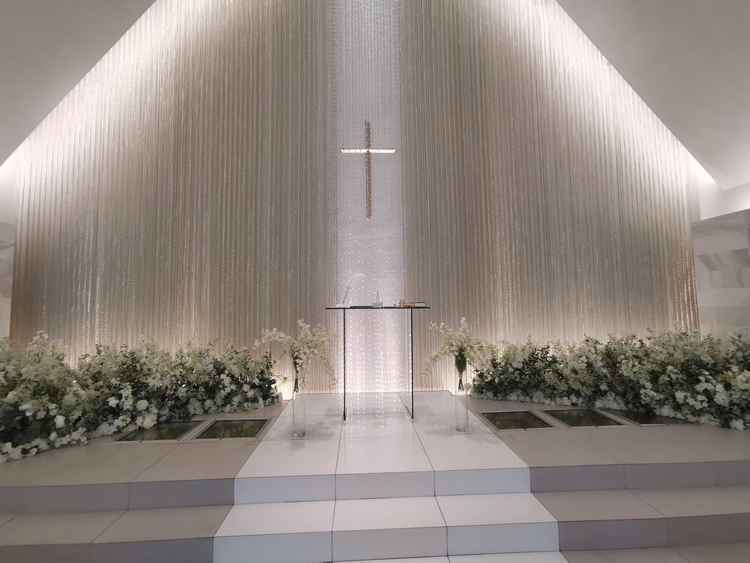 チャペルが白基調でよかった