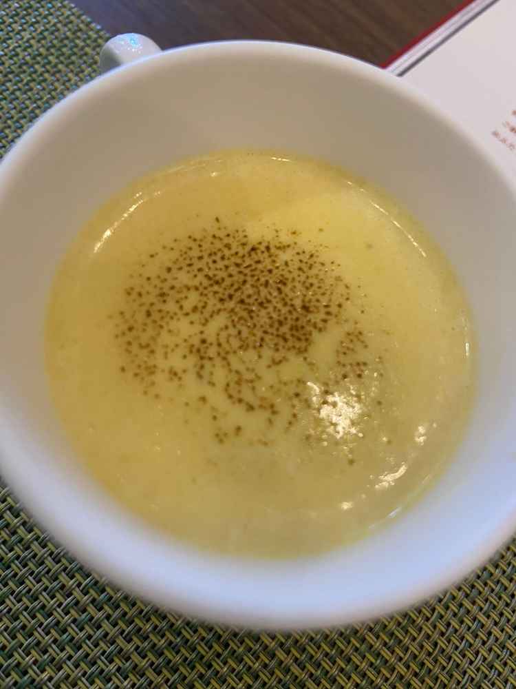 試食の冷製コーンポタージュ