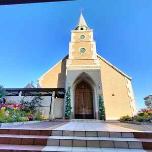 屋上のチャペルとガーデン