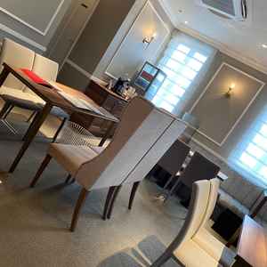 フェアで使われた場所、温かくてよかったが他の参加者もいたため落ち着かなかった。