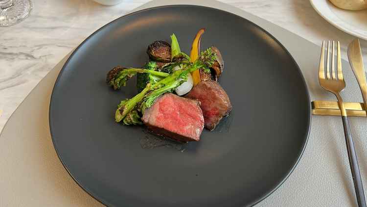 試食。お肉は柔らかく、味付けも美味しかったです。