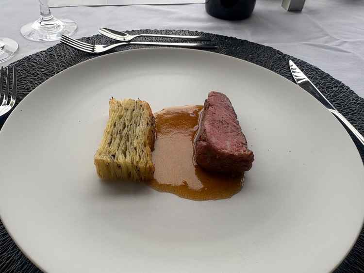 試食のメイン料理