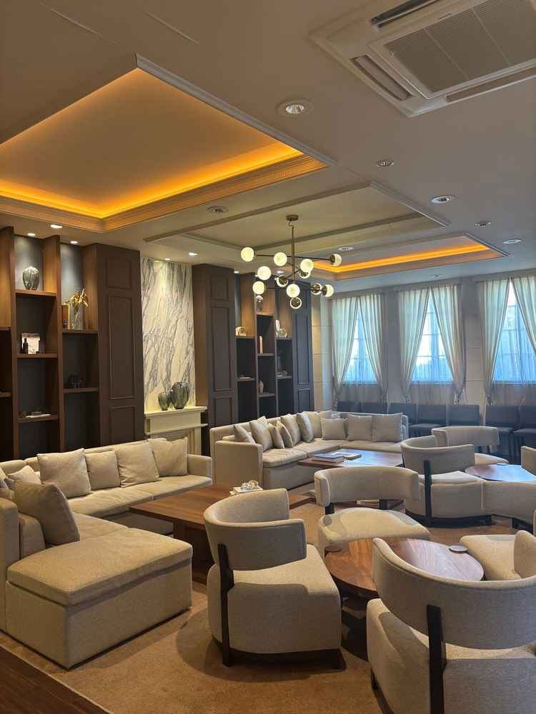 待合室の空間も洗練されていた。