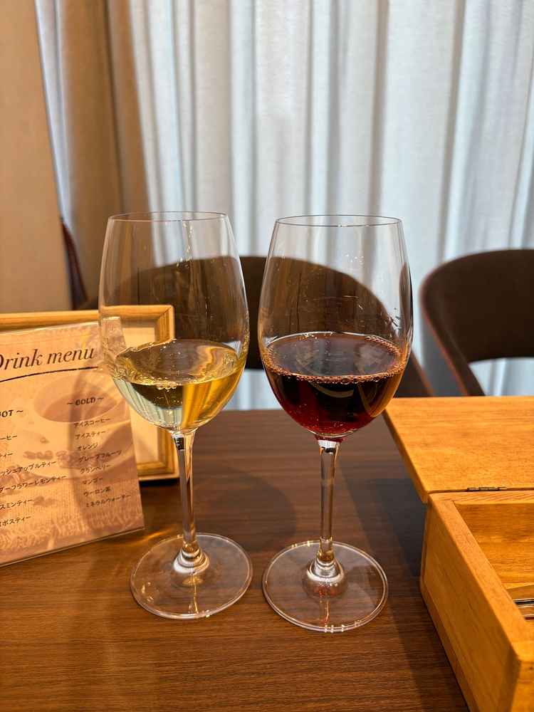 ワインの試飲もさせてもらえた。料理との相性も合っていて良かった。