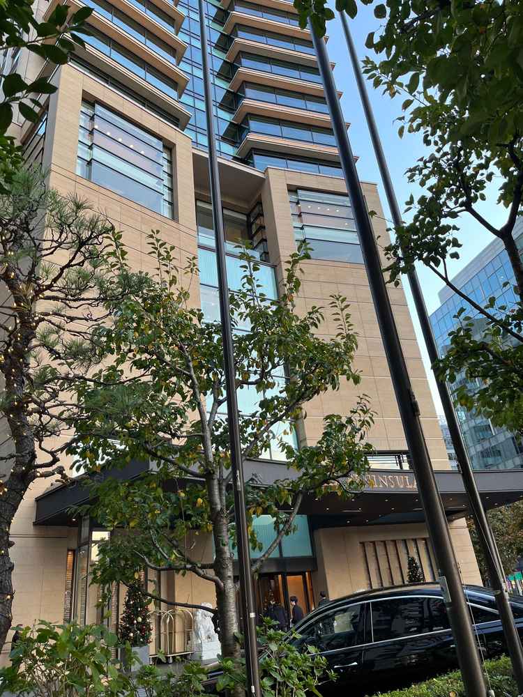 ペニンシュラ外観