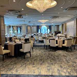 5Fの披露宴会場。絨毯の感じが高級感があってよかったです。