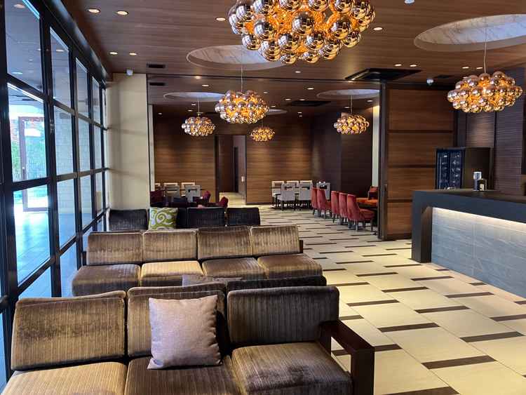 待ち合いスペースです。こちらも、招待する人にとってとても居心地の良さそうなスペースでした