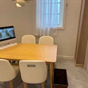 打ち合わせブースの写真です。