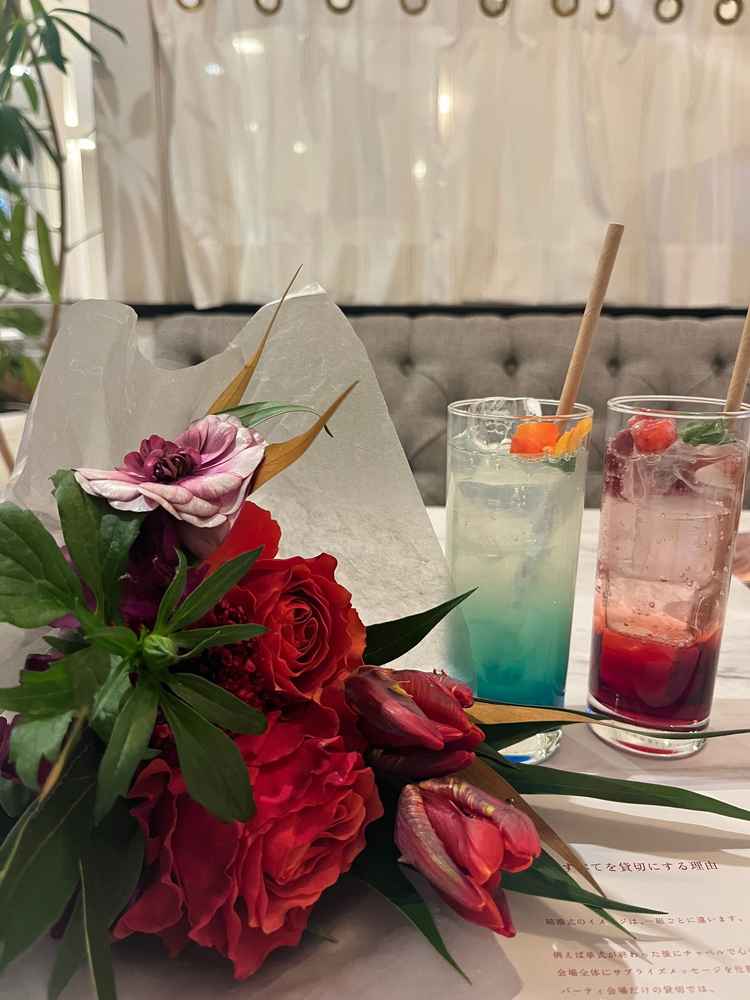 ノンアルカクテル。当日ゲストに楽しんでもらえそうな見た目で、味もとても美味しかった。