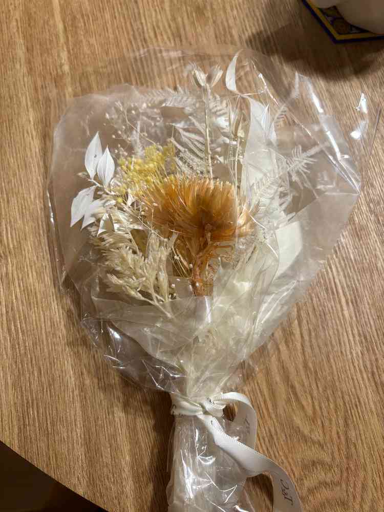 チャペルの見学をする際にお花をいただきました。