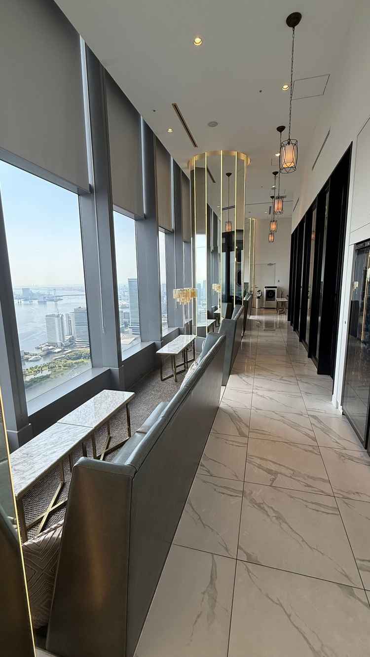 ゲストの控え室。景色がすごくて待ってる時間も楽しめそう。