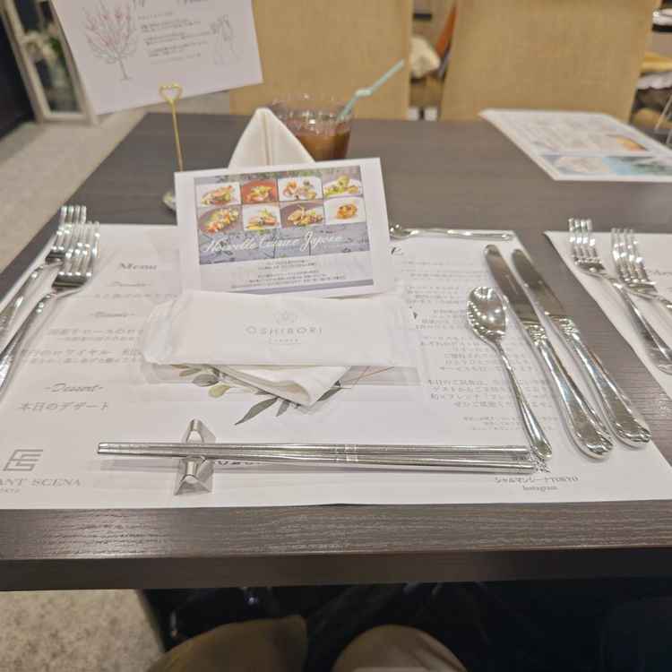 試食前の席の様子