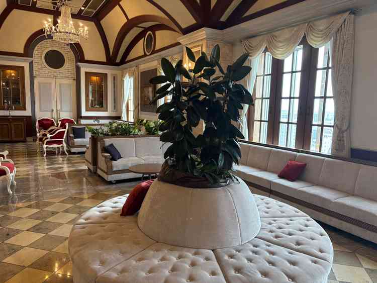 ゲスト待合室。光が入りやすく広々としていました。