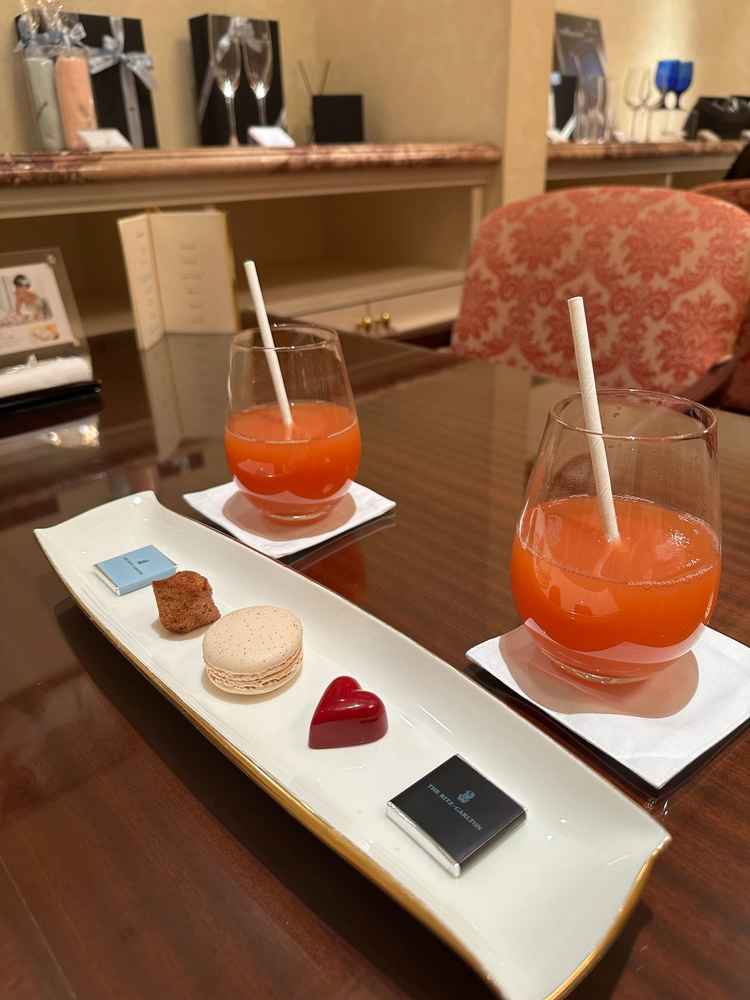 ウェルカムドリンク、お菓子