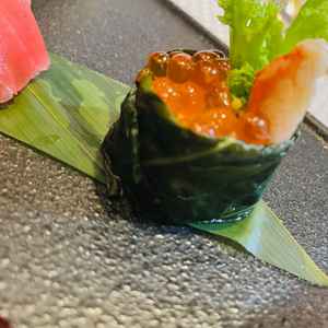 お寿司もありました。