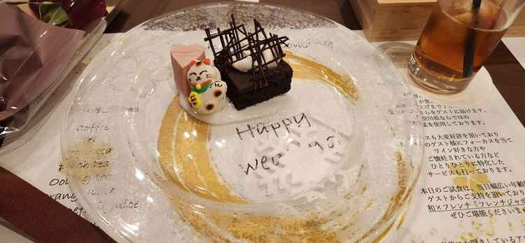 ケーキやアイスは3種類から選べて楽しかったです