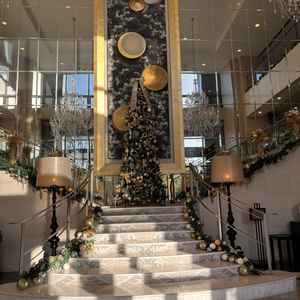 クリスマスに向けて装飾がされていました。入口を開けてくださって見えた景色です。