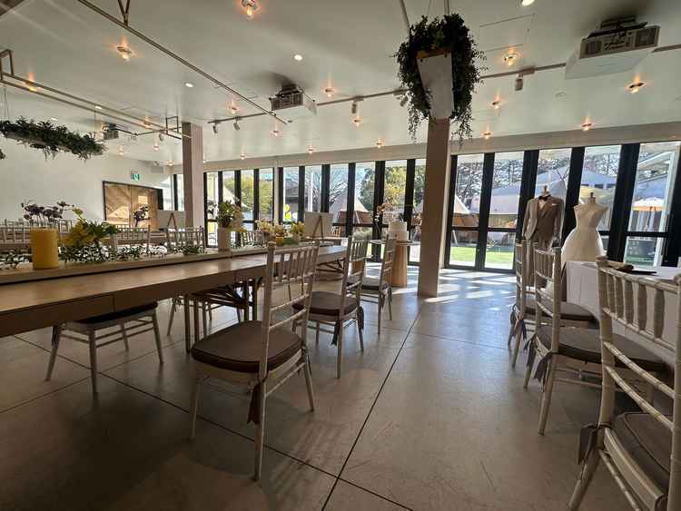 フォレストギャザリング披露宴会場