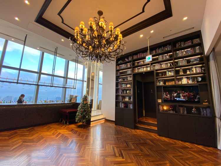 披露宴会場前のバーカウンター