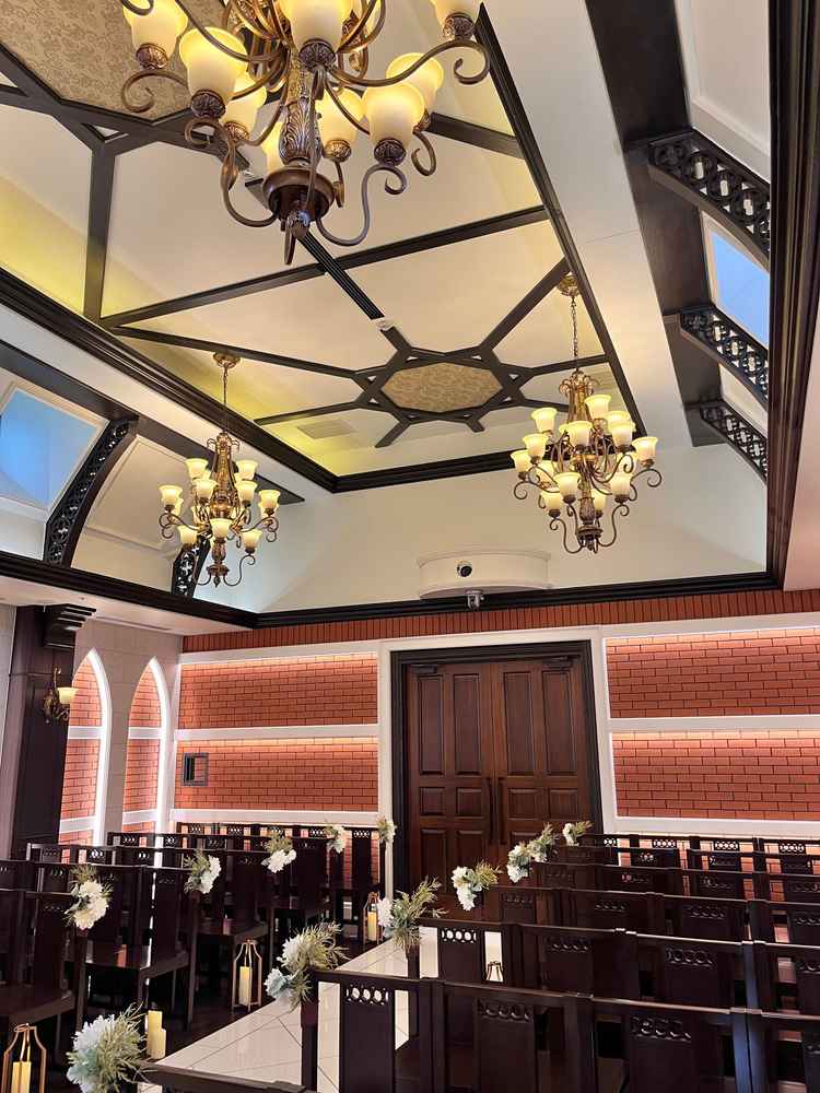 チャペルです。温かみがあって素敵でした。