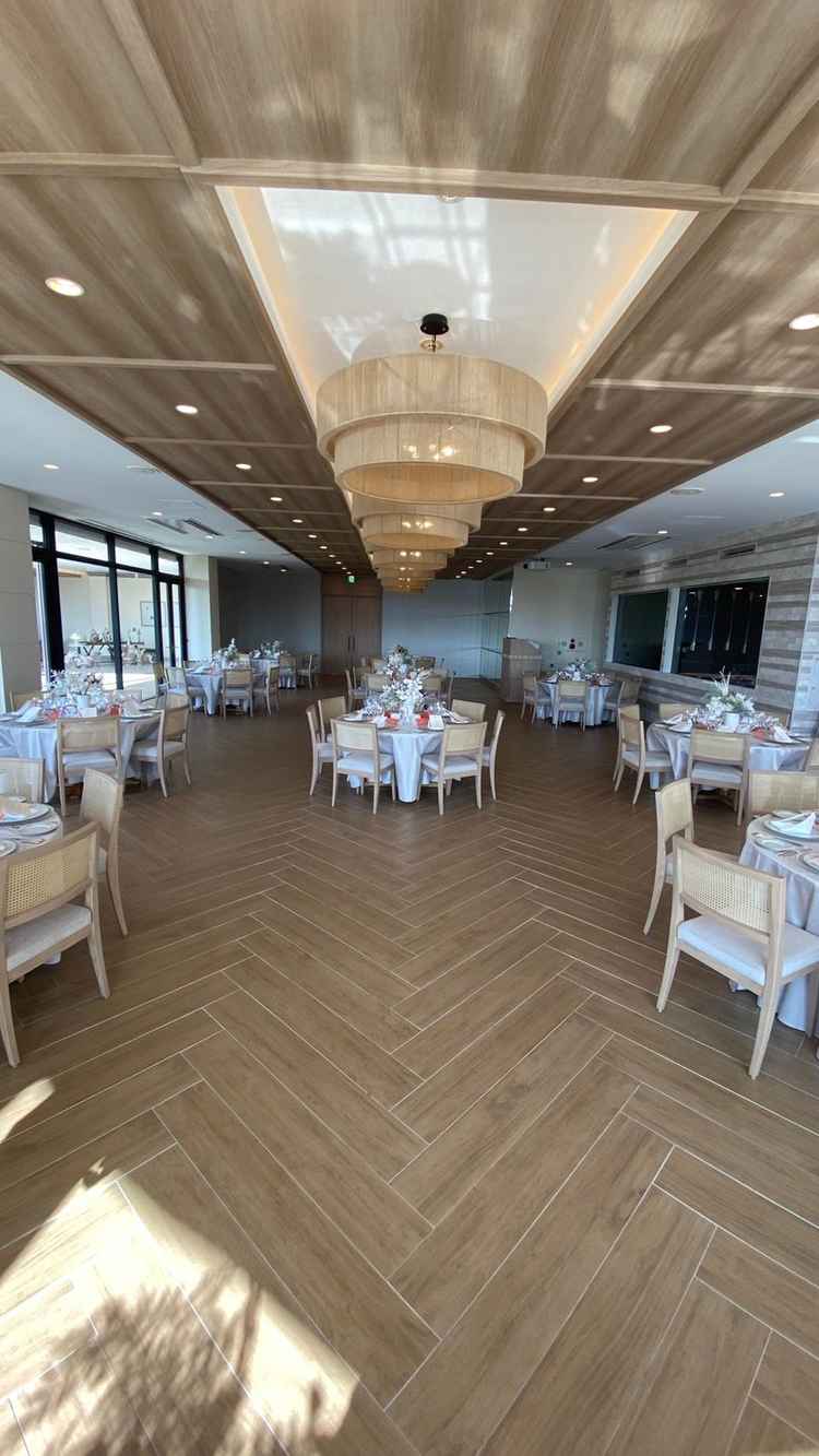 最初にみた披露宴会場