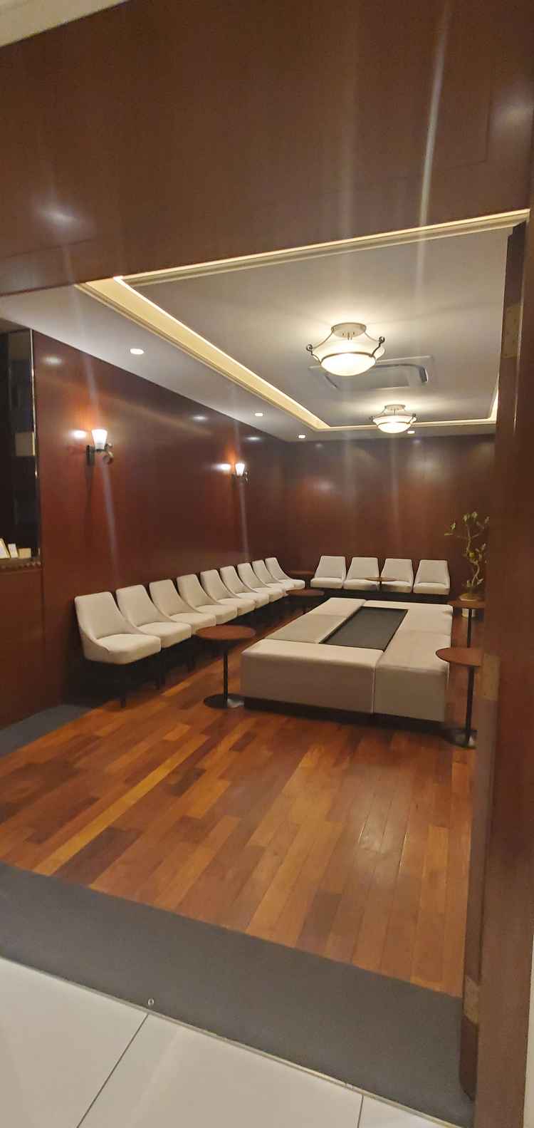 立派な控え室が2部屋あり、両家それぞれで待つことができるのも凄く嬉しいです。