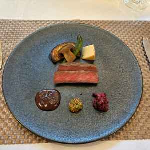 試食会のお料理です。お肉が美味しかったです。