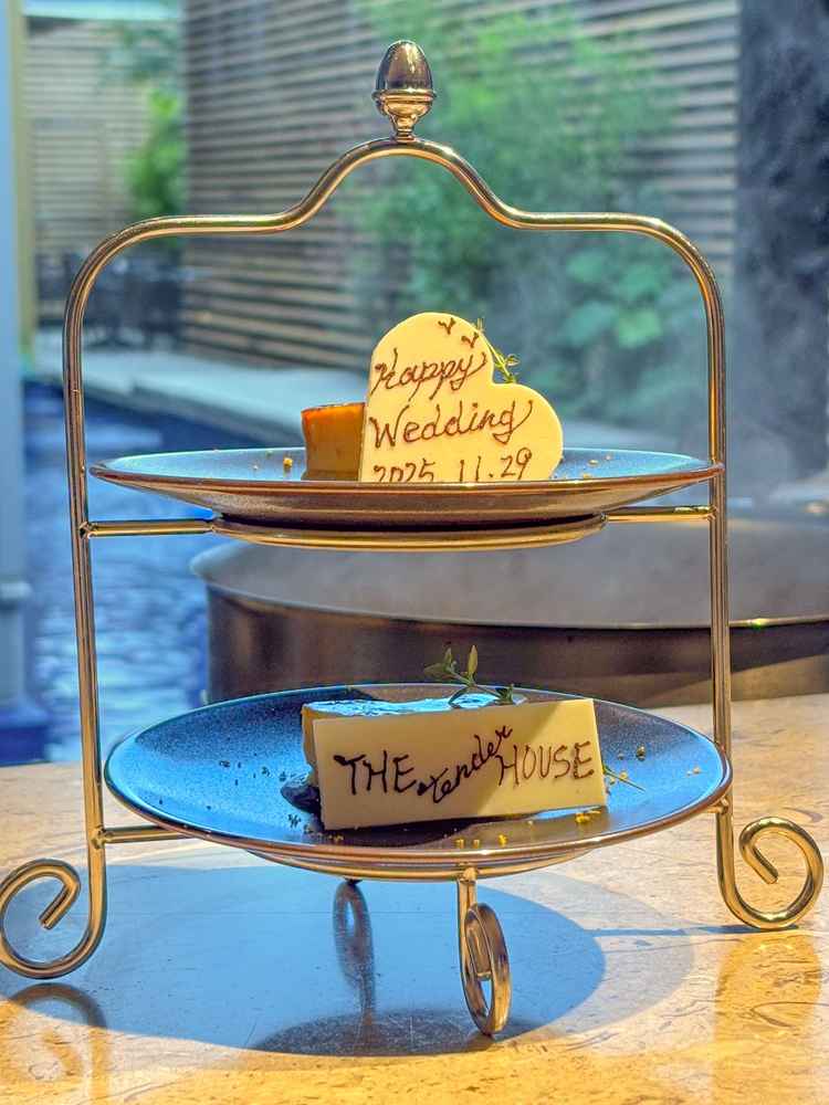 デザートが見た目も素敵で気分が上がりました