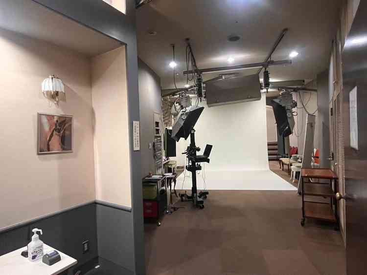 都ホテル時代からある写真館の内部