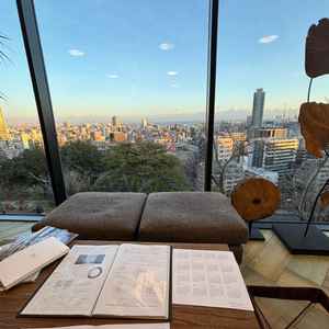 高台にありました。ブライダルサロンでの写真です。