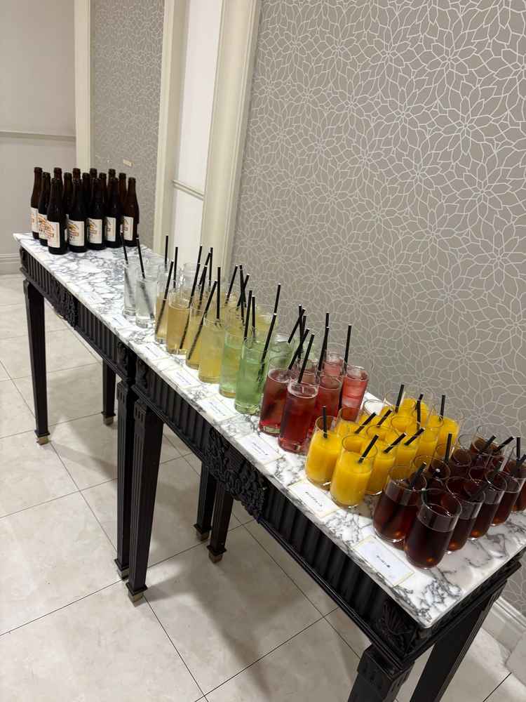 ドリンク種類が豊富でゲストが利用しやすい細やかな気配り等素敵でした。