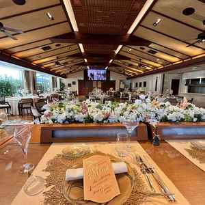 3つある披露宴会場の中でも、バリは都内の中心にいることを忘れさせてくれるリゾート感たっぷりの会場。