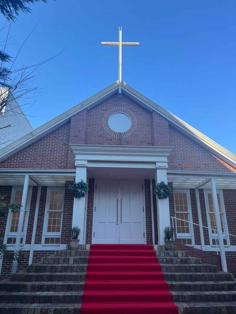 チャペル(扉開く前)