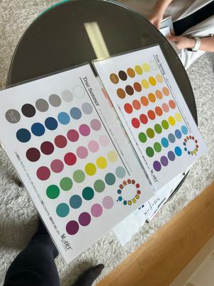 カラー診断をフェアの特典でして頂きました。自分はイエベではなくブルベな事が分かりました。