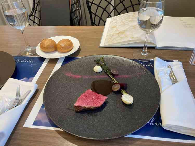 とても美味しい作りたてのお肉の試食でした。